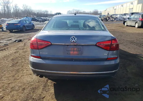 2016 Volkswagen Passat S z USA, uszkodzony, nr VIN 1VWAT7A32GC054273